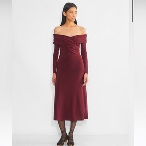 EUC Aritzia Wilfred Ida Dress - Medium - Sumac Burgundy